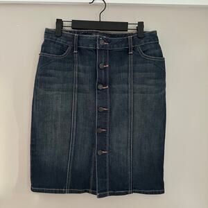 Banana‎ Republic Women's Y2K button front denim pencil skirt Size 6